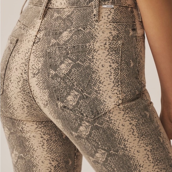 MOTHER The Hustler Flood High-Rise Jeans - Picture 4 of 4